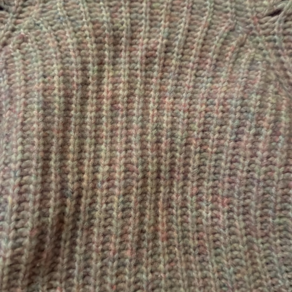 Sweater - Picture 2 of 7